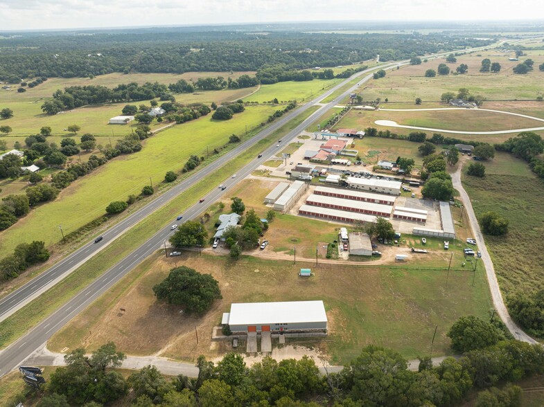 115 Norma Jean Blvd, Smithville, TX for sale - Building Photo - Image 2 of 20