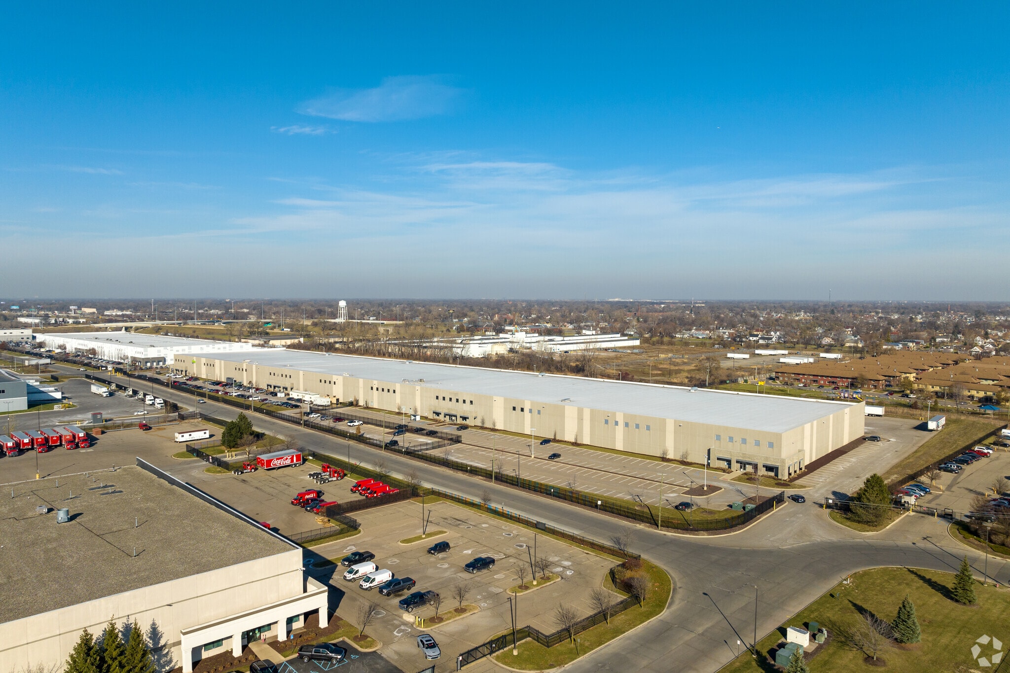 12225 Oakland Park Boulevard, Highland Park, MI for lease Aerial- Image 1 of 7