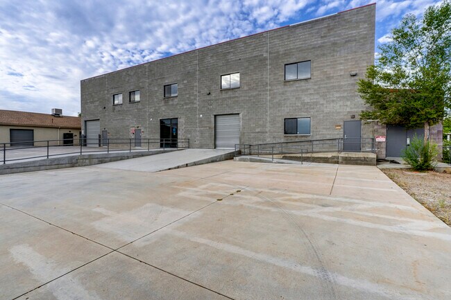 Plus de détails pour 430 N Mount Vernon Ave, Prescott, AZ - Local d'activités à louer