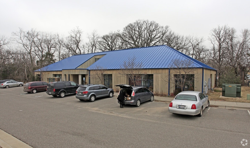 3280 Marshall Ave, Norman, OK for sale - Building Photo - Image 3 of 43