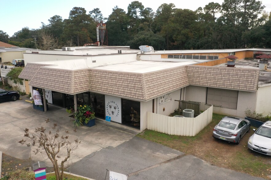 211 Johnny Mercer Blvd, Savannah, GA for sale - Building Photo - Image 1 of 1