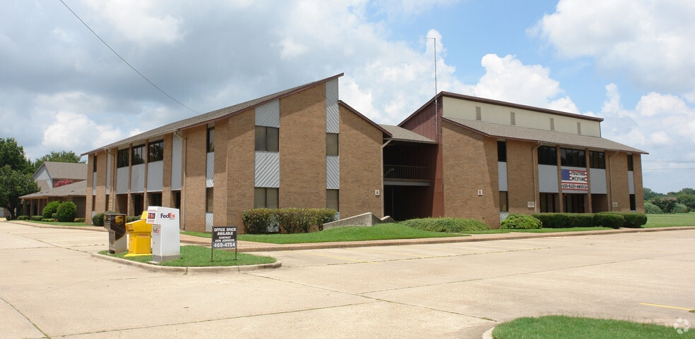 2285 Benton Rd, Bossier City, LA à louer - Photo du bâtiment - Image 2 de 6