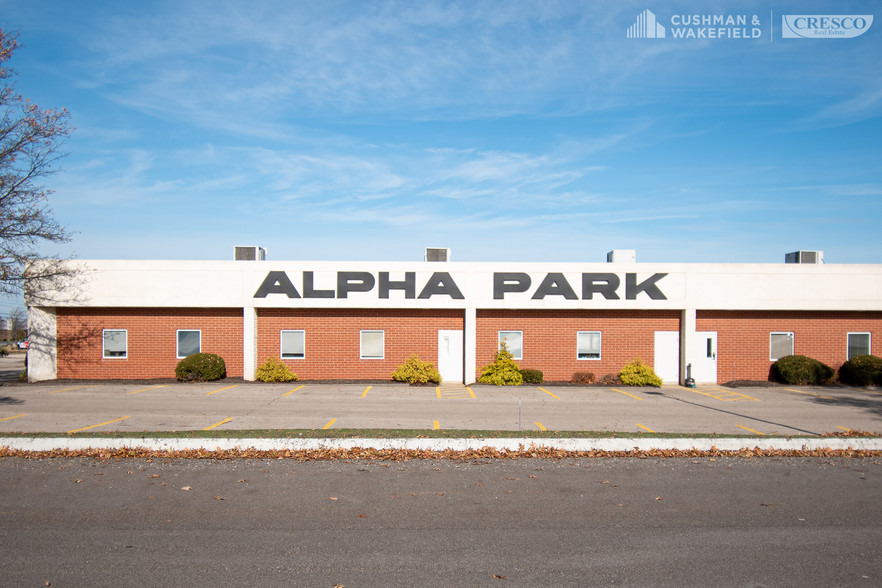 200-298 Alpha Park, Highland Heights, OH for lease - Building Photo - Image 1 of 5