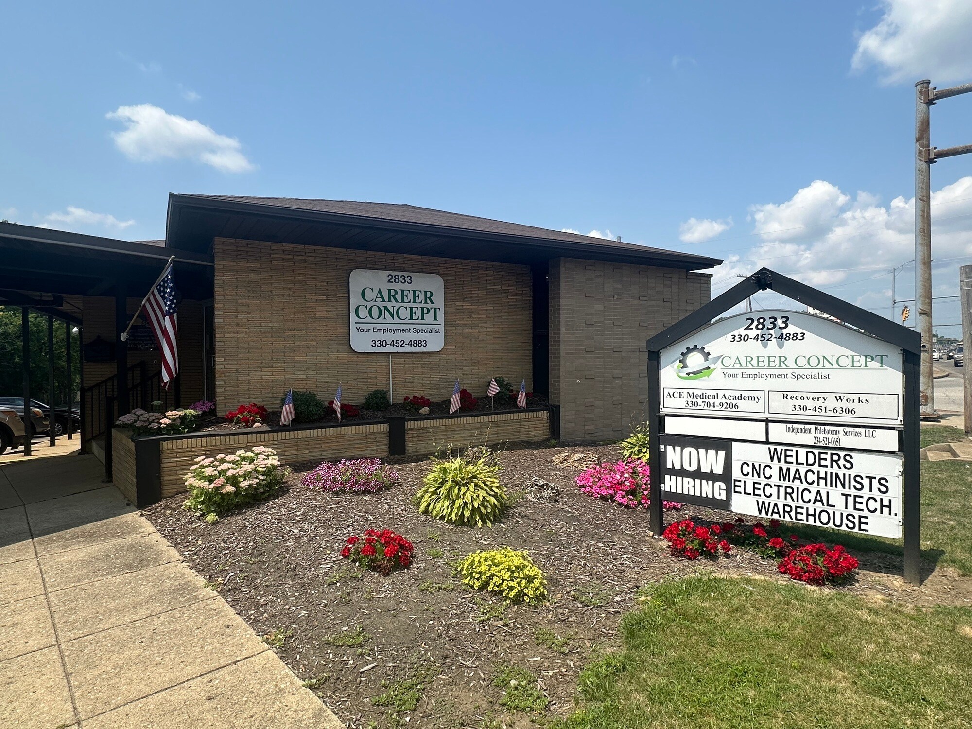 2833 Cleveland Ave, Canton, OH for lease Primary Photo- Image 1 of 16