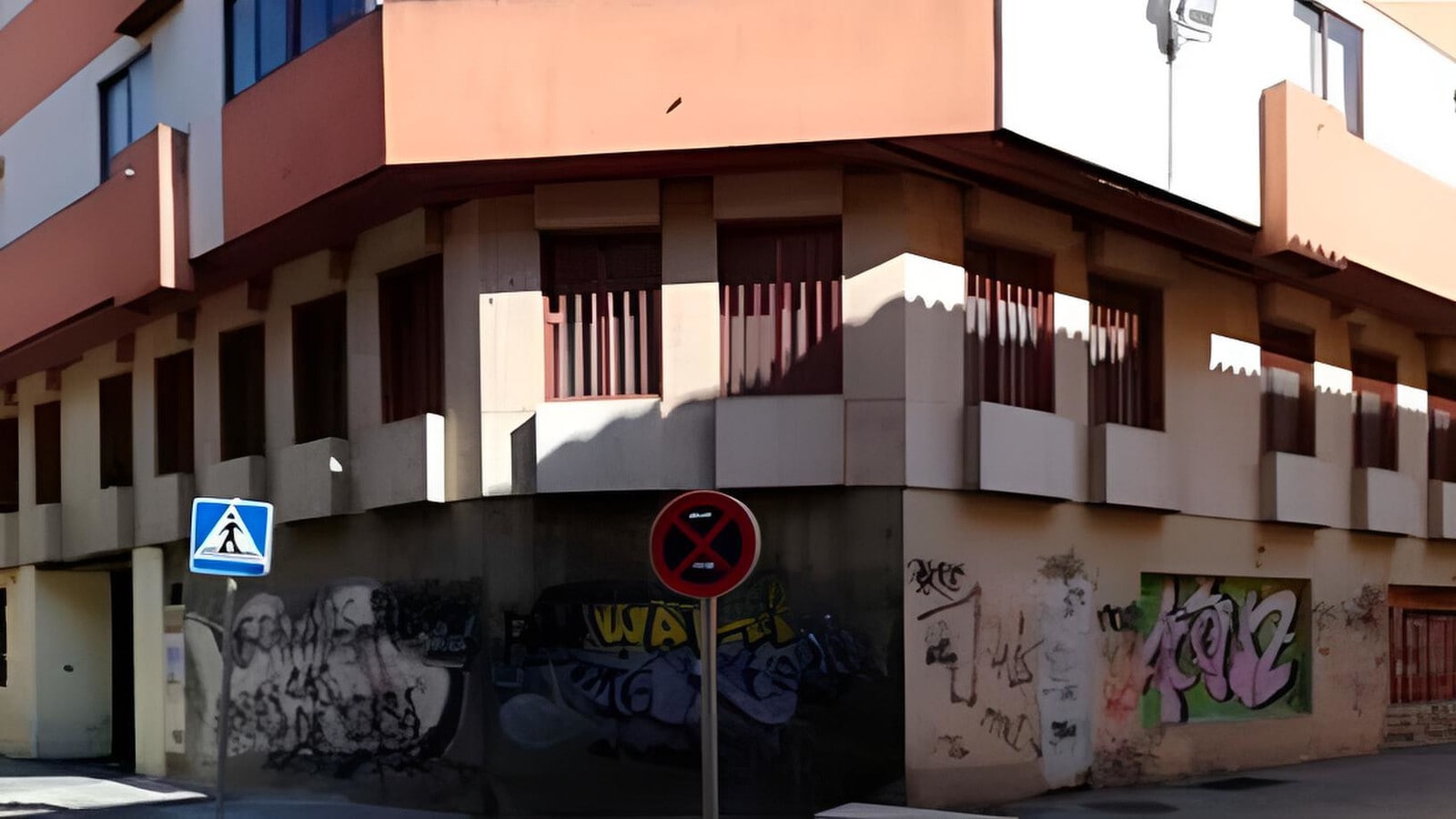 Calle Alhóndiga, 2, Zamora, ZAM 49006 - Unit Pta. 36 -  - Interior Photo - Image 1 of 4