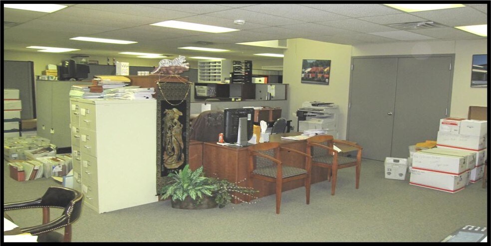 2640 Youree Dr, Shreveport, LA à vendre - Photo du bâtiment - Image 3 de 6