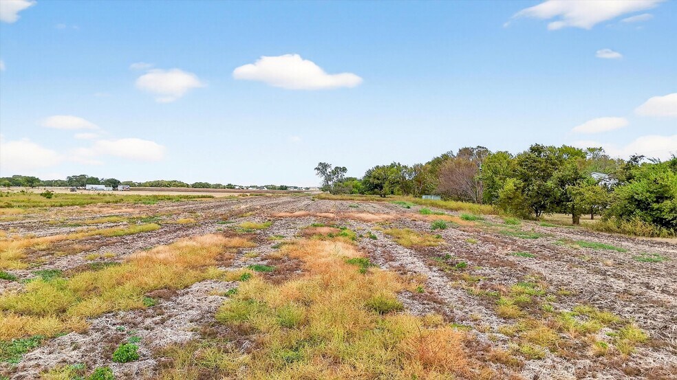 965 Kerfoot dr, Gunter, TX à vendre - Photo du bâtiment - Image 3 de 33