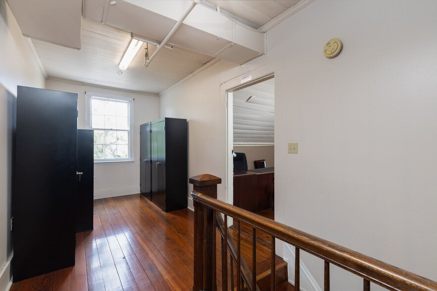 245 Intendencia St, Pensacola, FL à vendre - Photo du bâtiment - Image 2 de 37