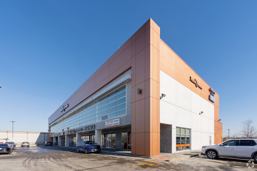 2590 Hylan Blvd, Staten Island, NY for lease - Primary Photo - Image 1 of 5