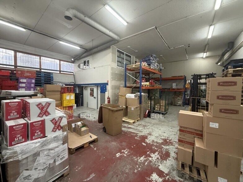 Flex in Neuilly-sur-Marne for sale - Interior Photo - Image 3 of 9