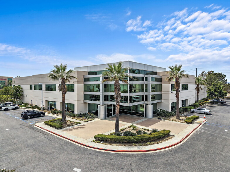1709 Apollo Ct, Seal Beach, CA for lease - Building Photo - Image 1 of 4