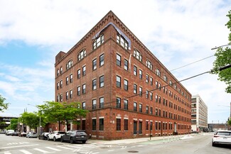 Plus de détails pour 780 E 135th St, Bronx, NY - Industriel à vendre