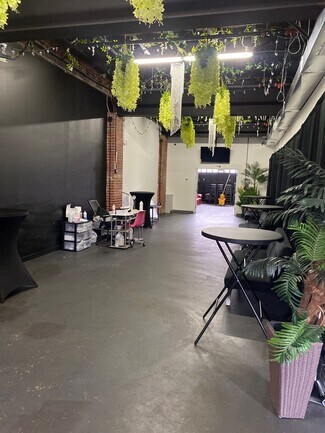 Plus de détails pour 5503-5505 Reisterstown Rd, Baltimore, MD - Bureau, Commerce de détail à louer