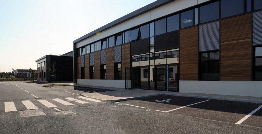 Flex in Villeneuve-la-Garenne for lease - Building Photo - Image 2 of 19