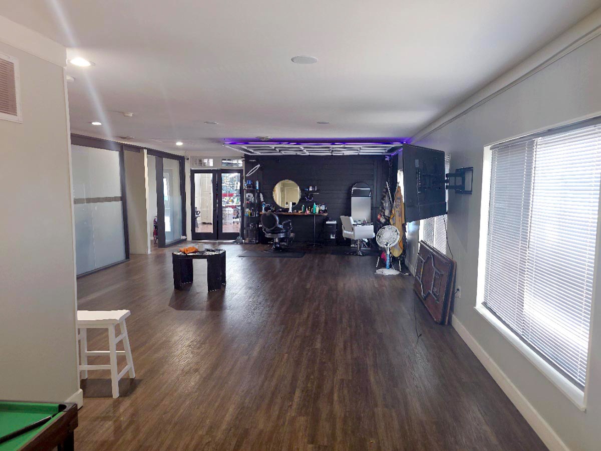 409 E Philadelphia St, York, PA for lease Interior Photo- Image 1 of 5