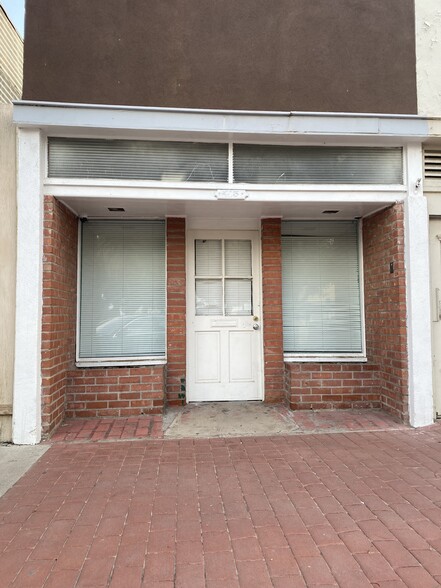 415 Center St, Taft, CA for sale - Building Photo - Image 1 of 11