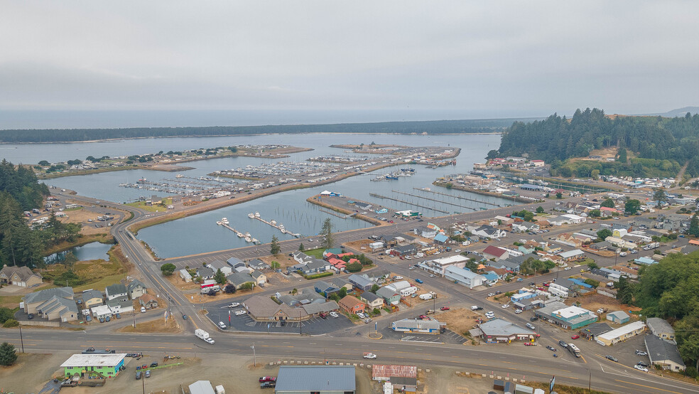 75310 US HIGHWAY 101, Reedsport, OR à vendre - Photo du bâtiment - Image 2 de 28