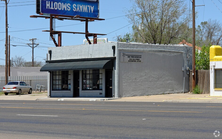 1808 19th St, Lubbock, TX à vendre - Photo du bâtiment - Image 3 de 5