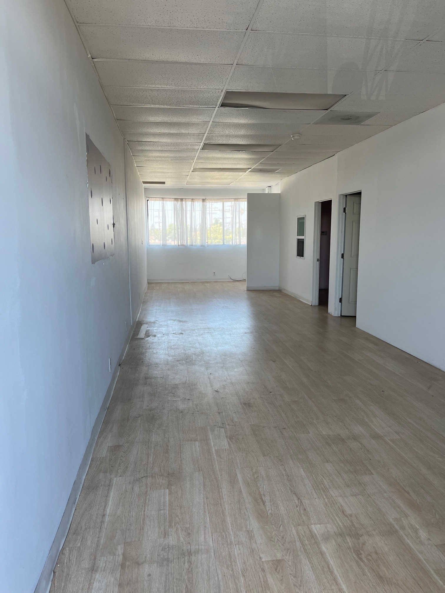 9409-9425 Telegraph Rd, Pico Rivera, CA for lease Interior Photo- Image 1 of 5
