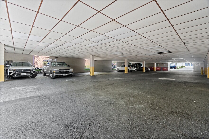 289 Main Ave, Norwalk, CT à vendre - Photo du bâtiment - Image 2 de 7