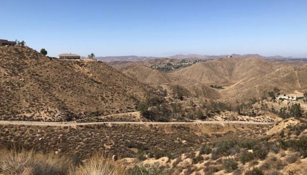 0 Railroad Canyon Rd, Lake Elsinore, CA for sale - Primary Photo - Image 1 of 1