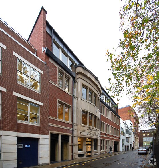 15 Jockeys Fields, Londres à louer - Photo du bâtiment - Image 2 de 4