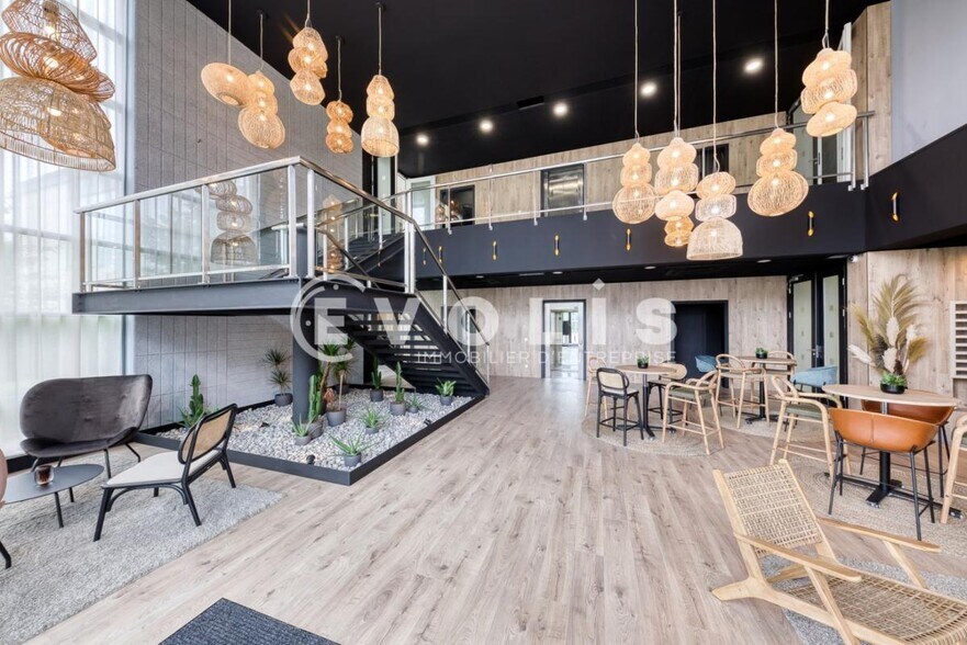 Office in Serris for lease - Building Photo - Image 3 of 17