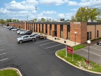 Plus de détails pour 11325 Reed Hartman Hwy, Blue Ash, OH - Local d'activités à louer