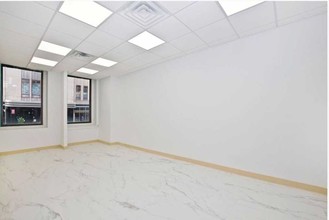 18 W 33rd St, New York, NY for lease Interior Photo- Image 1 of 4