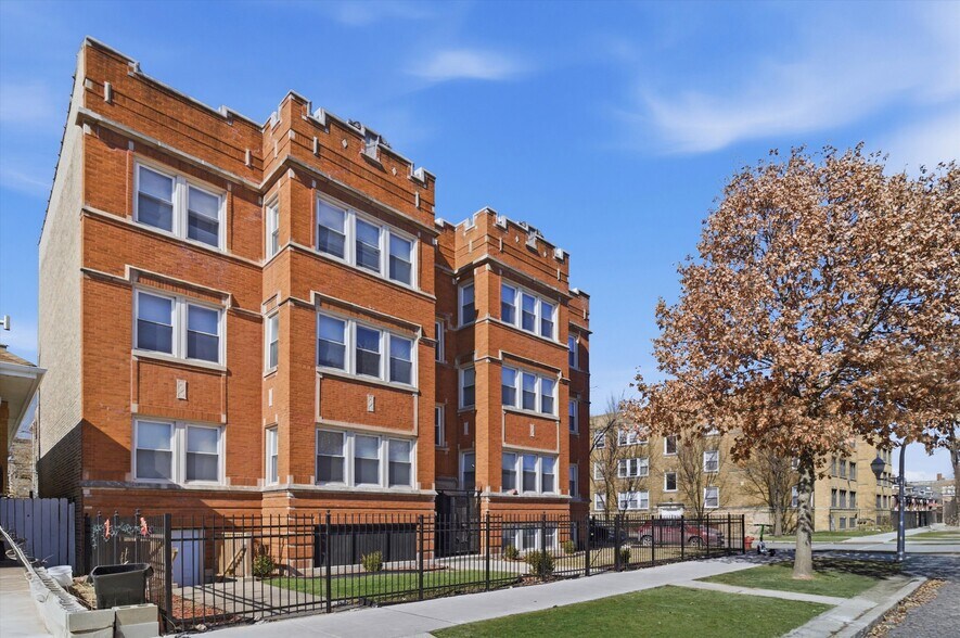 6400 S Fairfield Ave, Chicago, IL à vendre - Photo du bâtiment - Image 2 de 8