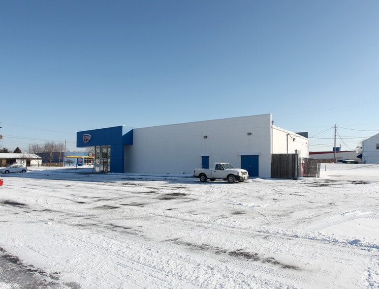 4011 E Main St, Columbus, OH for lease - Building Photo - Image 2 of 25