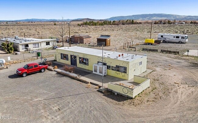 Plus de détails pour 1375 E Fir St, Silver Springs, NV - Commerce de détail à vendre