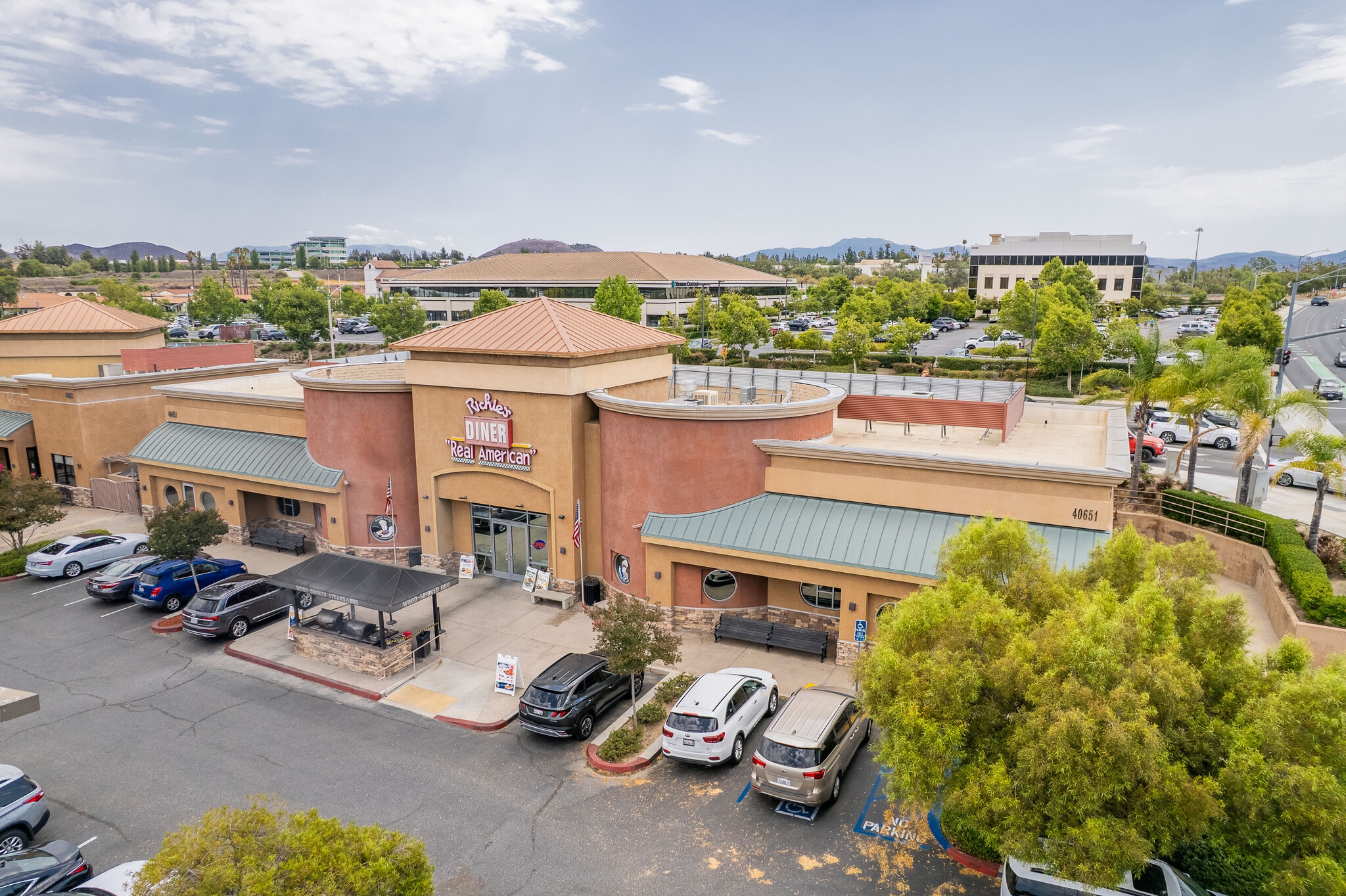 40651 Murrieta Hot Springs, Murrieta, CA for sale Primary Photo- Image 1 of 7