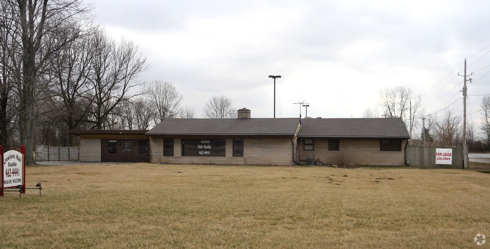 2239 W Main St, Greenfield, IN for sale - Primary Photo - Image 1 of 1