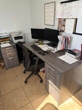 2300 Palm Beach Lakes Blvd, West Palm Beach, FL à louer Photo intérieure- Image 1 de 9