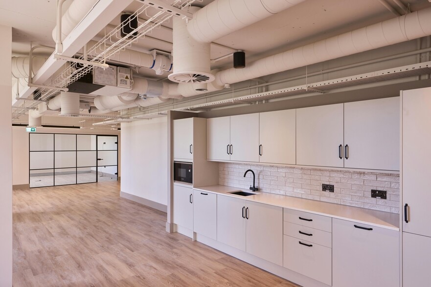 46 The Priory Queensway, Birmingham for lease - Building Photo - Image 3 of 26