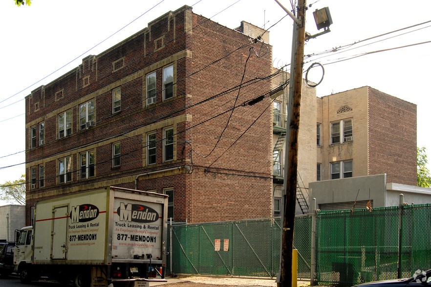 32-34 Dayton St, Newark, NJ for sale - Primary Photo - Image 1 of 1