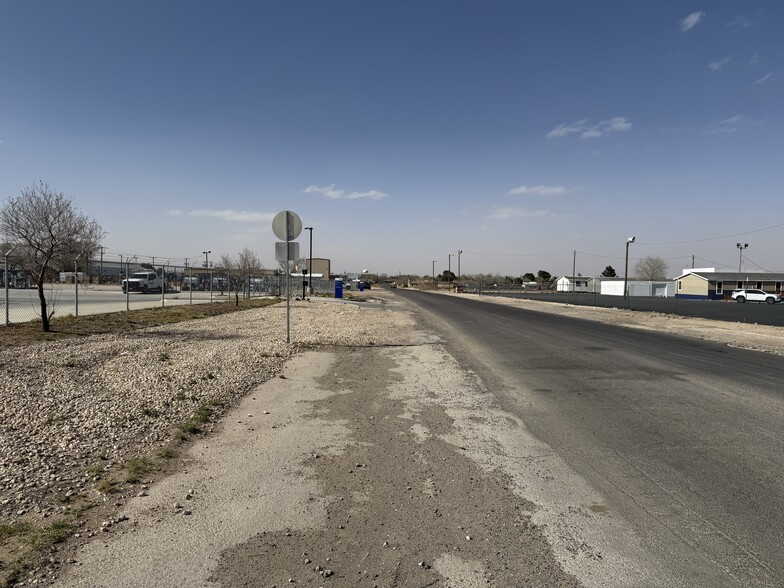 4700 W Wall St, Midland, TX for sale - Building Photo - Image 3 of 16