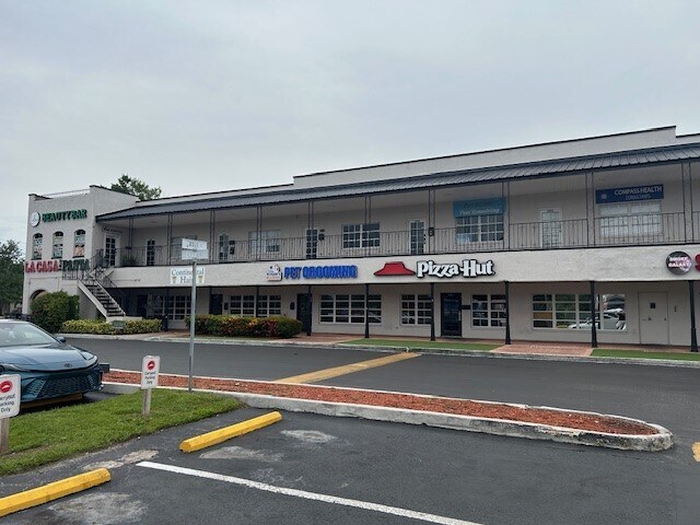 5229-5293 Ehrlich Rd, Tampa, FL for lease Building Photo- Image 1 of 9