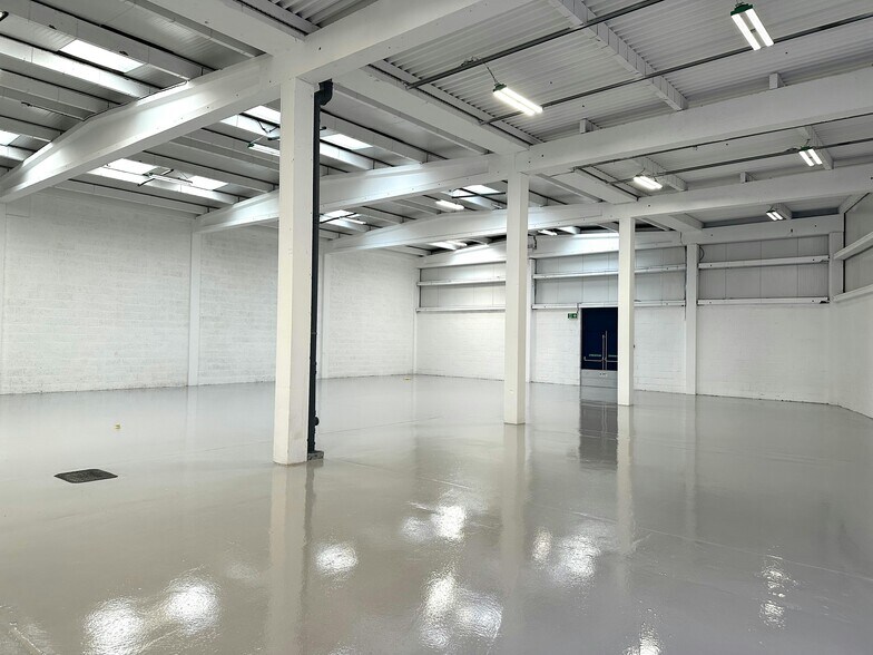 11-15 Walker Way, Thornbury for lease - Building Photo - Image 2 of 3