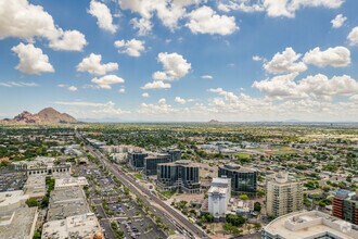 2555 E Camelback Rd, Phoenix, AZ - Aerial  map view
