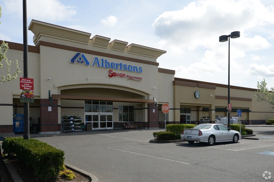 880-888 NE 25th Ave, Hillsboro, OR à vendre - Photo du bâtiment - Image 2 de 7