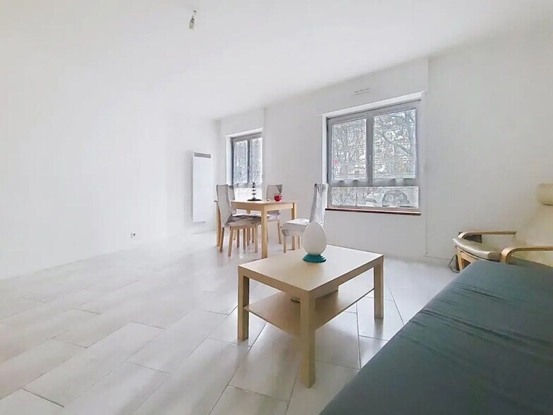 Office in Issy-les-Moulineaux for sale - Interior Photo - Image 3 of 4