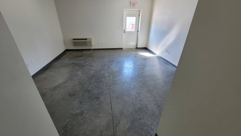 3124 Balis, Baton Rouge, LA for lease - Interior Photo - Image 3 of 14