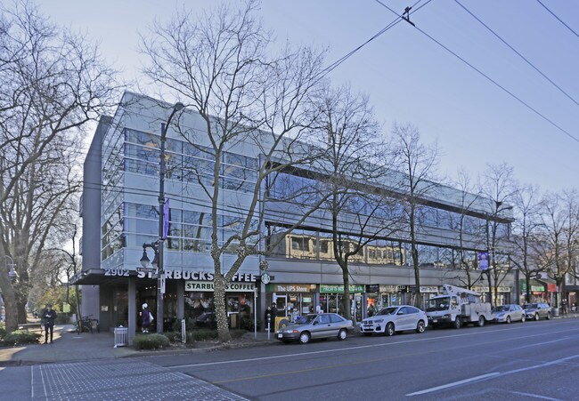 Plus de détails pour 2902-2918 Broadway W, Vancouver, BC - Bureau/Commerce de détail à louer