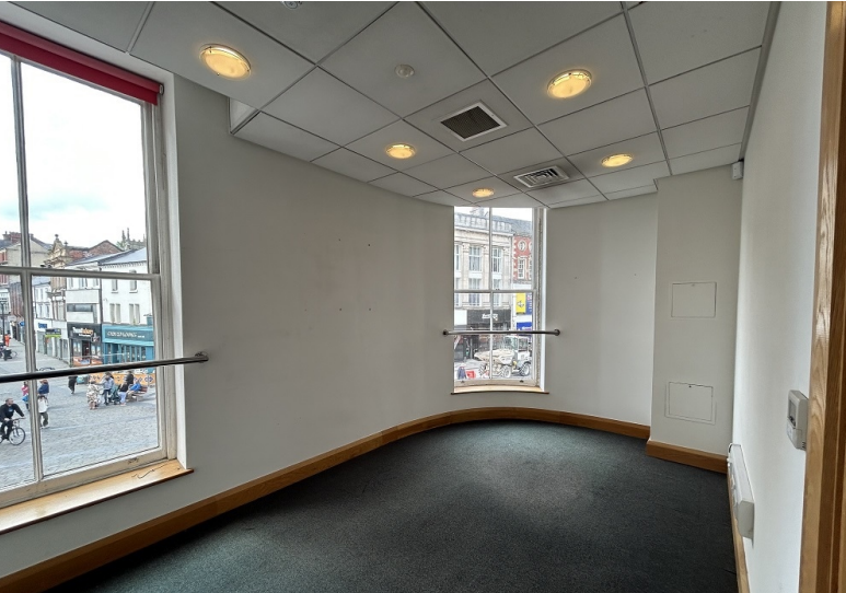 25 Cornmarket, Derby for lease Interior Photo- Image 1 of 3