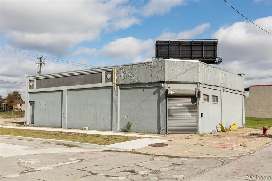 6540 W Fort St, Detroit, MI for sale - Building Photo - Image 1 of 1