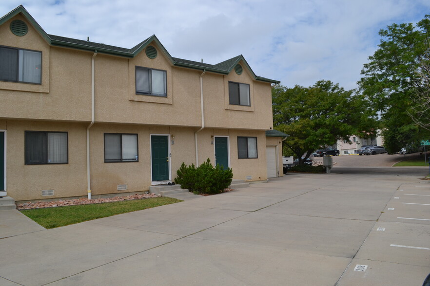 80 Blackburn Ln, Pueblo, CO for sale - Building Photo - Image 1 of 13