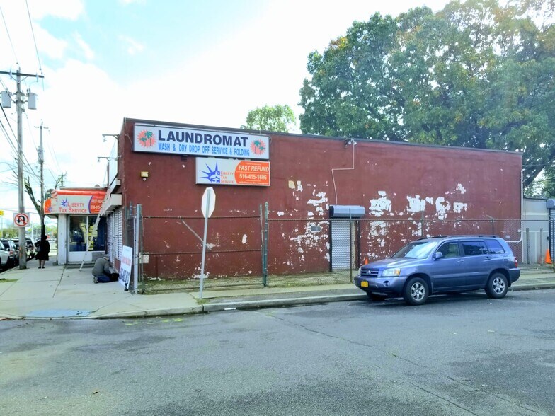 455 Nassau Rd, Roosevelt, NY à louer - Photo du bâtiment - Image 2 de 3