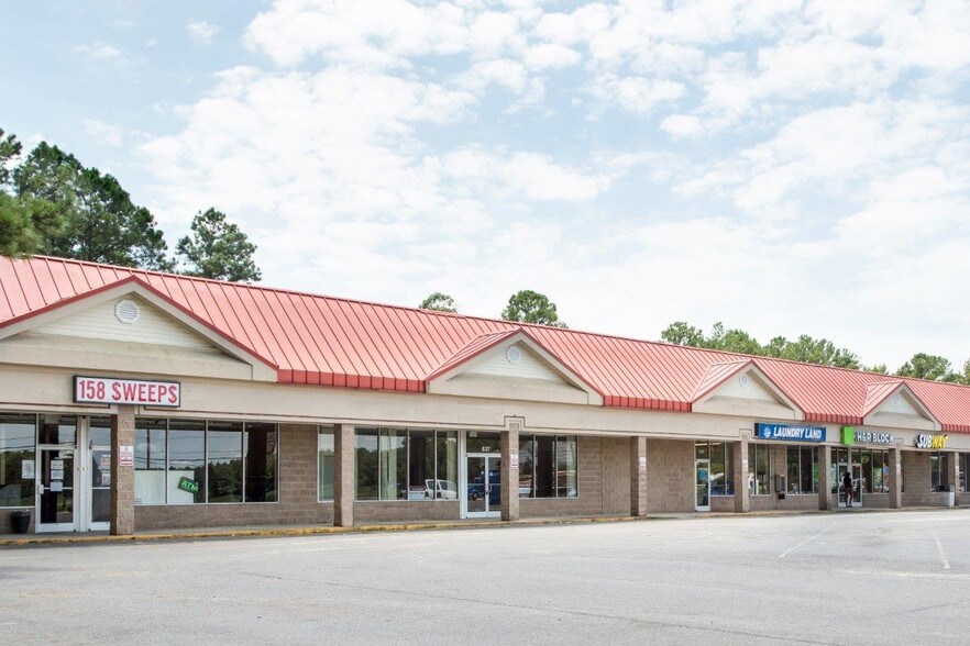 841 W Main St, Murfreesboro, NC à louer - Photo du bâtiment - Image 3 de 11